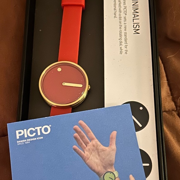 NWT Picto Watch ( Red / Gold ) main image 4